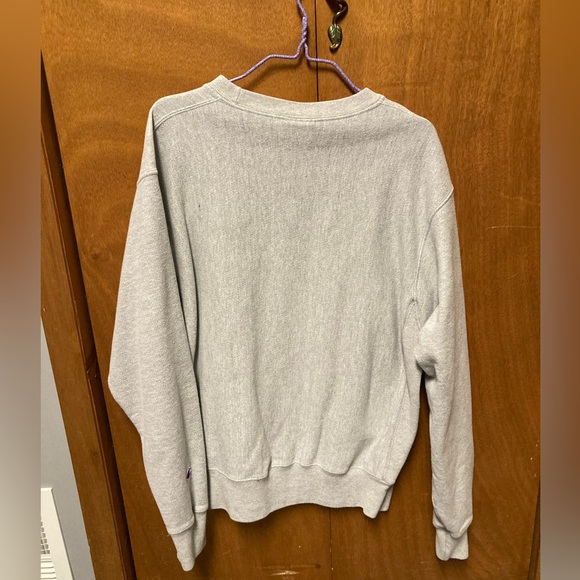 ❗️Champion Reverse Weave Crewneck❗️ - Picture 2 of 4